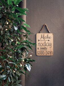 Photo "Motivational quotes for the days when you just need a sign"