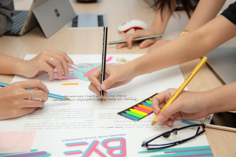 Cum sa iti construiesti un portofoliu impresionant de activitati extra-curriculare si proiecte