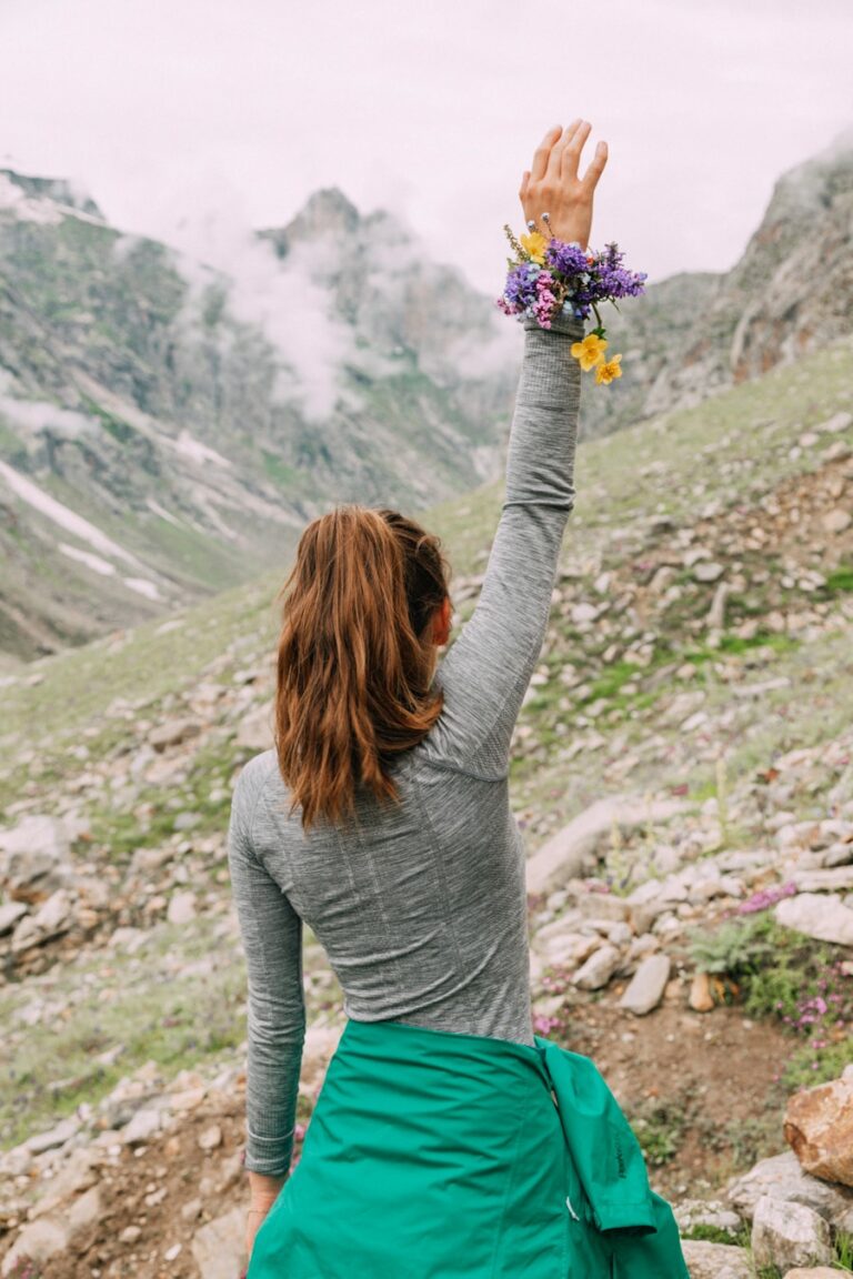 Ce inseamna echilibrul hormonal si cum poti contribui la reglarea lui natural