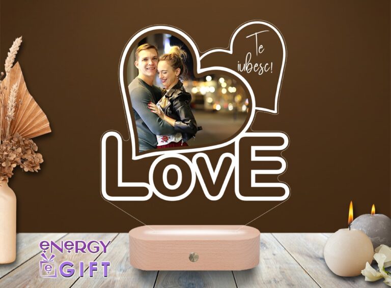Lampă LED cu fotografie de cuplu – cadoul care păstrează vie iubirea